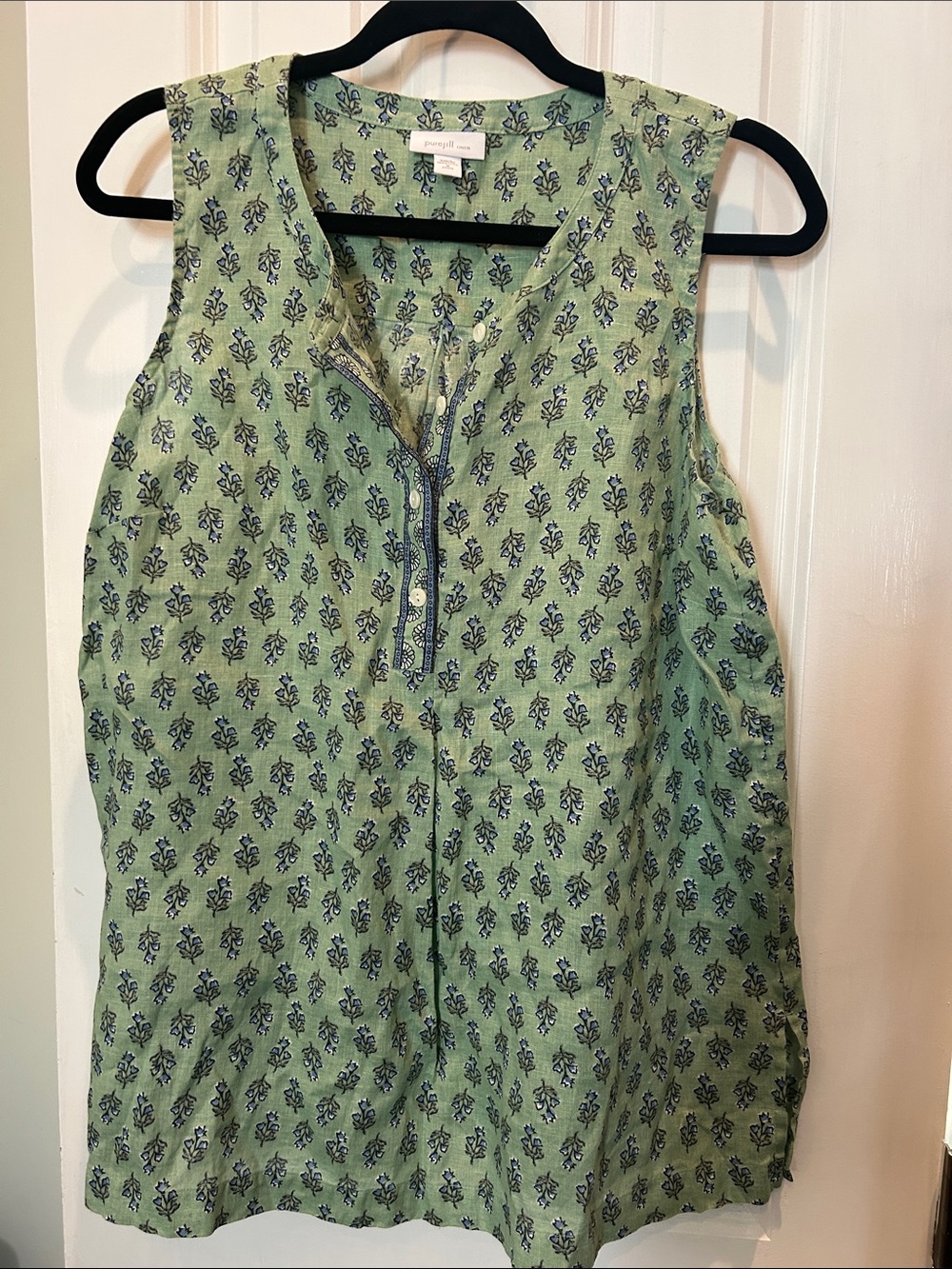 Pure Jill Linen Light Green Sleeveless Floral-Print Henley Camisole